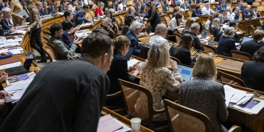 Im Nationalrat stösst die Neutralitätsinitiative und auch der direkte Gegenvorschlag dazu auf keine grosse Gegenliebe.