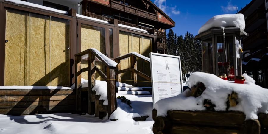 Mélanie Van de Velde (32) ist eines von 115 schwer verletzten Opfern der Brandnacht in der Bar – 40 Prozent ihrer Haut verbrannten.