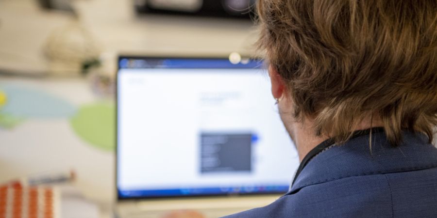 Ein überwiesener Vorstoss von Mitte-Landrat Kurt Gisler macht sich für eine «Stärkung der digitalen Souveränität» des Kantons Uri stark. (Symbolbild)