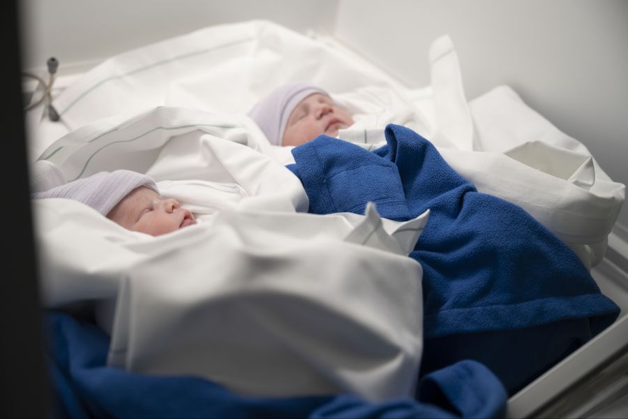 Das Kantonsspital Baden (KSB) erlebt einen Babyboom: Die hohe Nachfrage führt dazu, dass das Spital an seine Kapazitätsgrenzen stösst. (Symbolbild)
