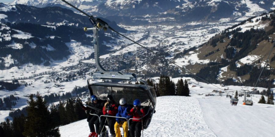 Während des fast zweistündigen Stillstands der Bahn und der damit verbundenen Evakuierung wurde niemand verletzt. (Archivbild)