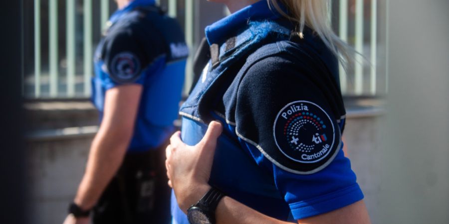 Im Tessin ist ein in der Region Bellinzona tätiger Lehrer wegen Verdachts auf sexuellen Missbrauch Minderjähriger verhaftet worden. (Symbolbild)