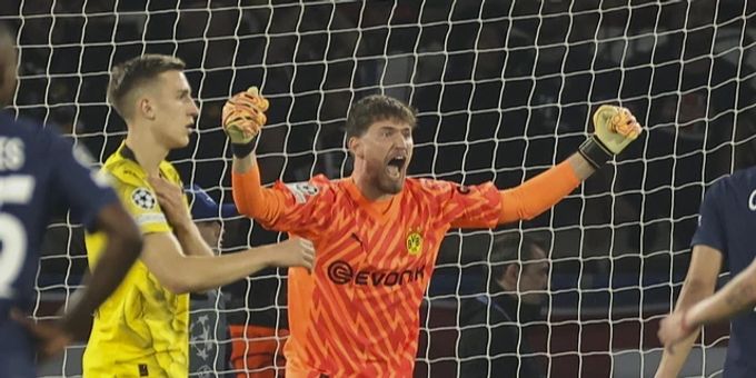 Der BVB zieht dank Gregor Kobel und viel Alu-Glück in den Final der Champions League ein. BVB Gregor Kobel