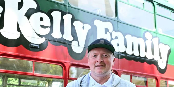 4. Staffel - Joey Kelly und Julia Beautx treten bei «7 vs. Wild» an
