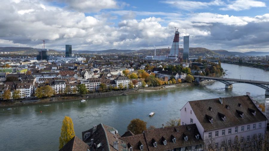 Der Blick auf das Kleinbasel: Ein Quartier mit wachsenden Problemen wegen Gewaltdelikten, Rauschgifthandel und Drogenkonsum. (Symbolbild)