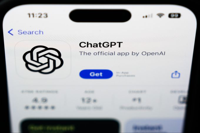 OpenAI zieht die neue Version von ChatGPT zurück – der Grund dafür ist eine zu schmeichelhafte Persönlichkeit der KI. openai zieht