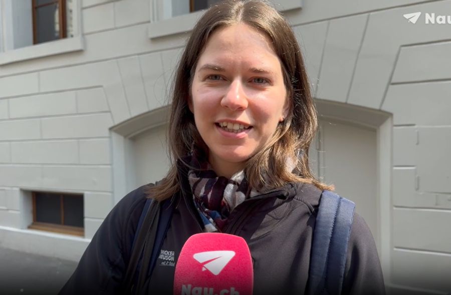 Daniela (28) überlegt sich nun zweimal, ob sie in ein Restaurant geht oder doch lieber zu Hause kocht.