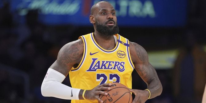 LeBron James NBA Lakers