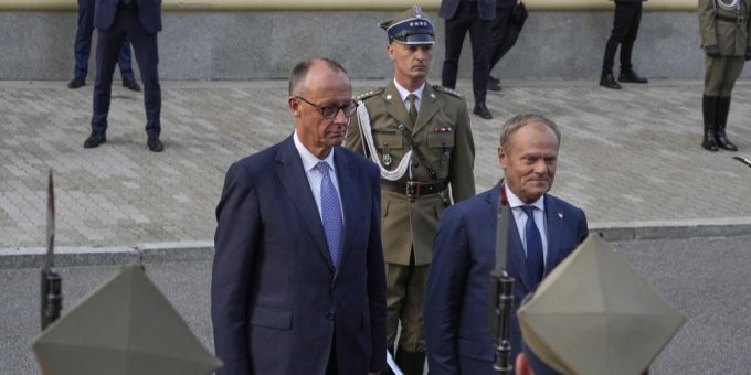 Friedrich Merz, hier beim Besuch in Polen, ist der neue Kanzler Deutschlands. friedrich merz