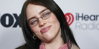 Balkon-Kuss - Sind Billie Eilish und Nat Wolff jetzt ein Paar? Balkon-Kuss - Sind Billie Eilish und Nat Wolff jetzt ein Paar?