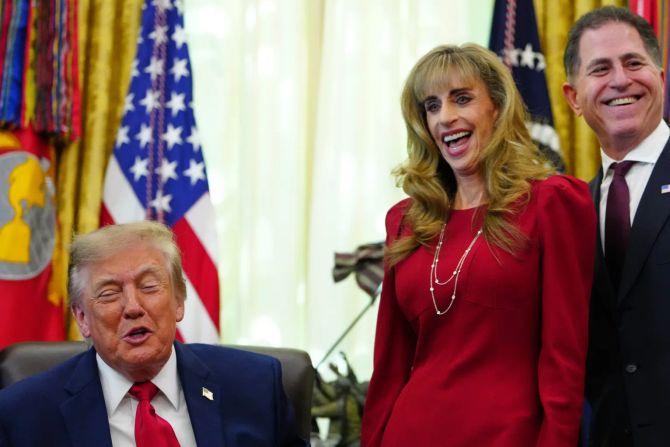 Trump Susan Dell Michael