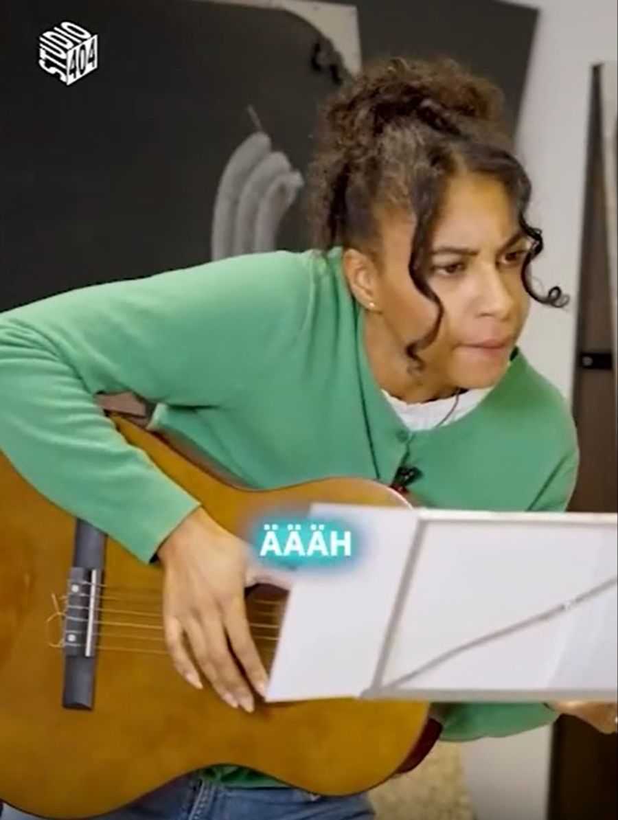Die PH-Studentin kämpft an der Musikprüfung mit einem Kinderlied.
