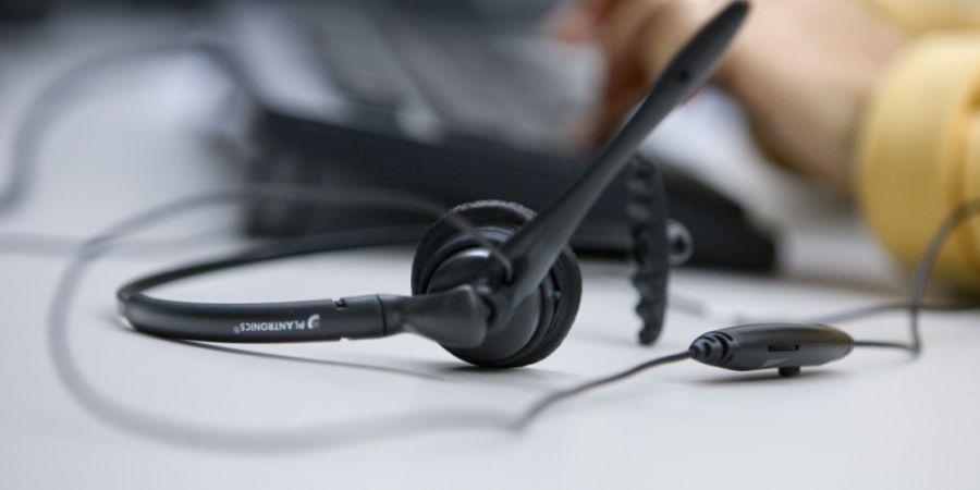 Ein 31-Jähriger wurde nach einem mutmasslichen Telefonbetrug im Tessin in Graubünden festgenommen. (Symbolbild)