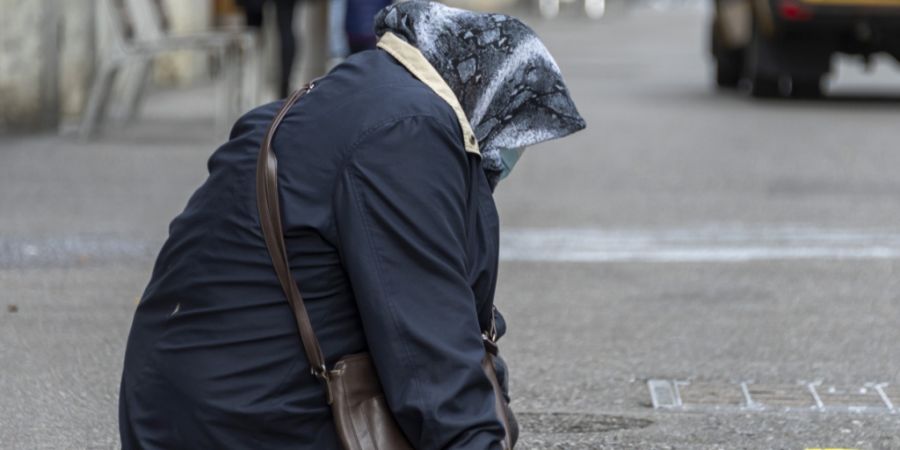 Die Zürcher Regierung will anstelle eines pauschalen Bettelverbots künftig gezielte Regeln einführen. (Symbolbild)