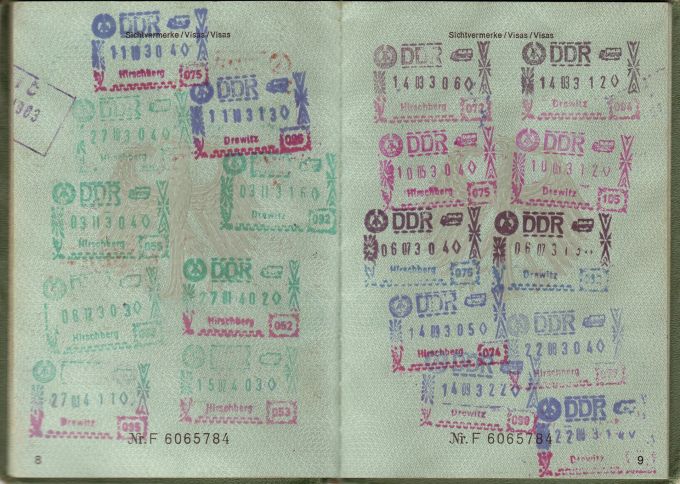 Ein DDR-Reisepass. DDR Reisepass
