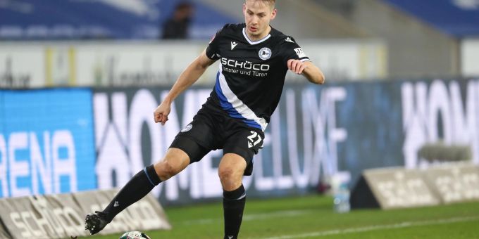 Cédric Brunner im Trikot von Arminia Bielefeld. Arminia Bielefeld Cédric Brunner