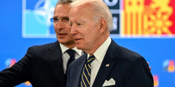 Madrid - Biden: Ukraine erhält Unterstützung «so lange wie nötig»