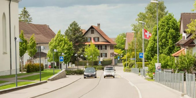 Oberwilerstrasse in Berikon im Kanton Aargau. Oberwilerstrasse in Berikon im Kanton Aargau.