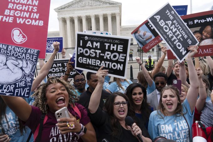 Abtreibungsgegner vor dem Supreme Court in Washington. Supreme Court