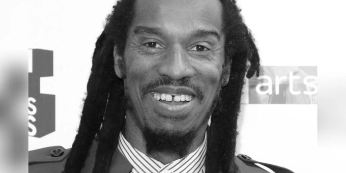 Benjamin Zephaniah ist gestorben. Er spielte in einer erfolgreichen BBC-Serie mit. Benjamin Zephaniah spielte in einer erfolgreichen BBC-Serie mit.
