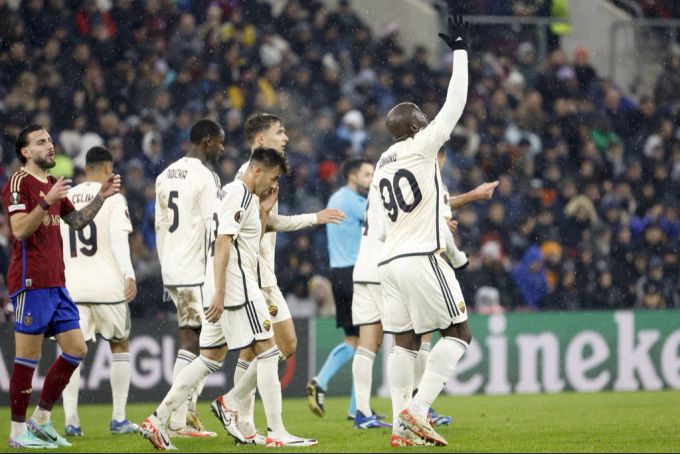 Romelu Lukaku trifft wie bereits im Hinspiel auch in Genf zur 1:0-Führung. Romelu Lukaku