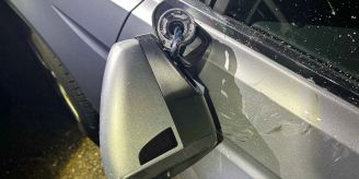 In Schwaderloch AG - Unbekannte Täterschaft beschädigt Fahrzeuge