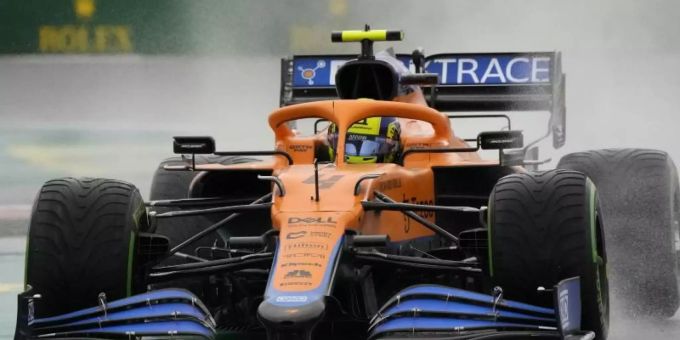 Lando Norris startet in Russland von der Pole. Foto: Sergei Grits/AP/dpa Sochi Autodrom