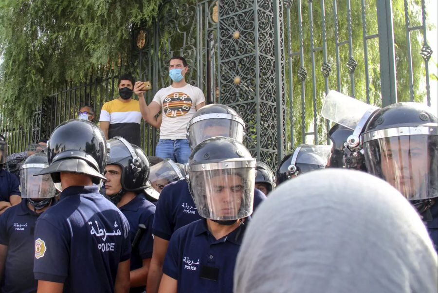Tunisa Protests