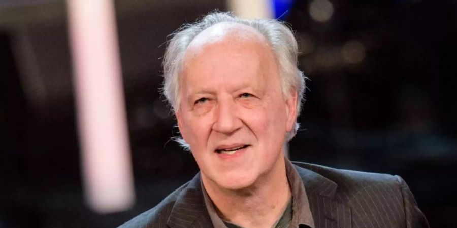 Werner Herzog legt im Herbst den Roman «Das Dämmern der Welt» vor. Foto: Matthias Balk/dpa