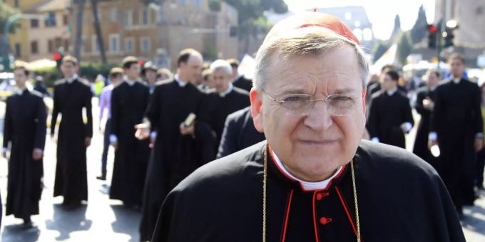 Der US-amerikanische Kardinal Raymond Leo Burke nimmt an einem Anti-Abtreibungsmarsch in Rom teil. (Archivbild) Raymond Leo Burke Coronavirus