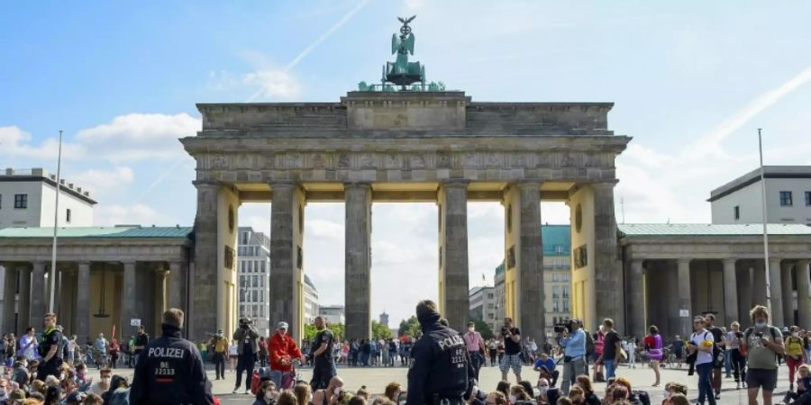 Klimaaktivisten starten Blockadeaktionen in Berlin