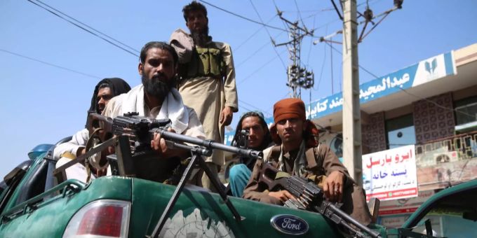 Polizisten & Co. - Diese Menschen stehen auf den Taliban-Todeslisten