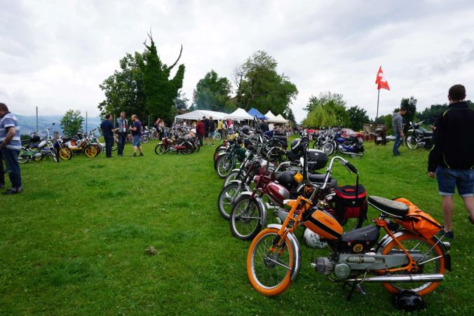 Kunterbunt am Töffli-Treffen im Schrennen, Jona.