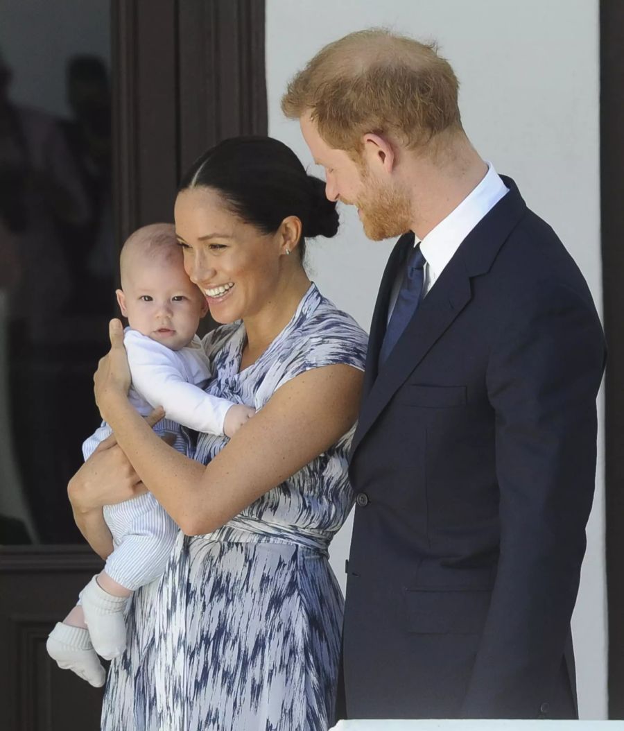 Harry und Meghan mit Klein-Archie in Südafrika.