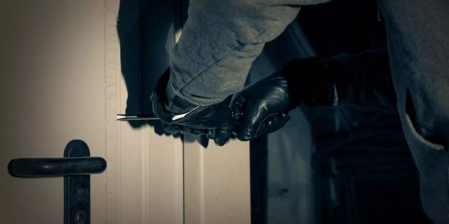 Diverse Baumaschinen gestohlen