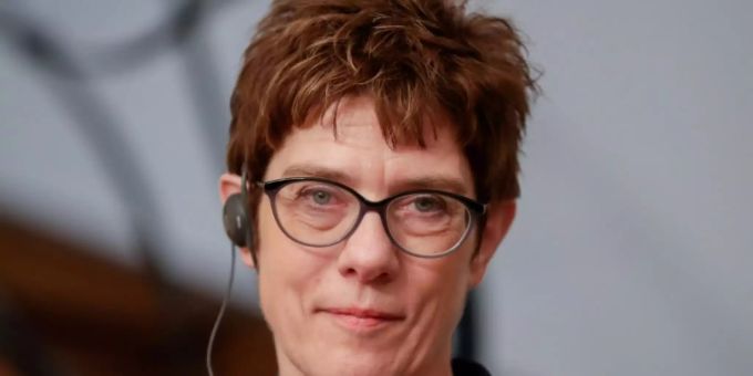 Kramp-Karrenbauer Kramp-Karrenbauer