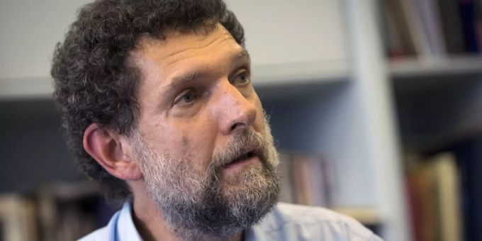 Osman Kavala sitzt seit 2017 in U-Haft. NUn erhält er die Goethe-Medaille der Bundesrepublik Deutschland. (Archivbild) Osman Kavala