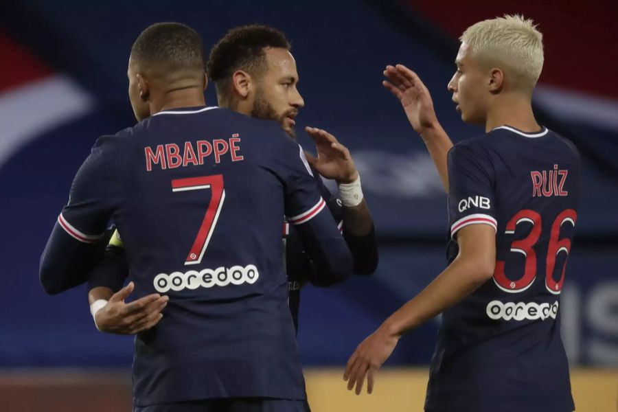 Solange muss sich Neymar mit der Vertragsunterschrift wohl noch gedulden.