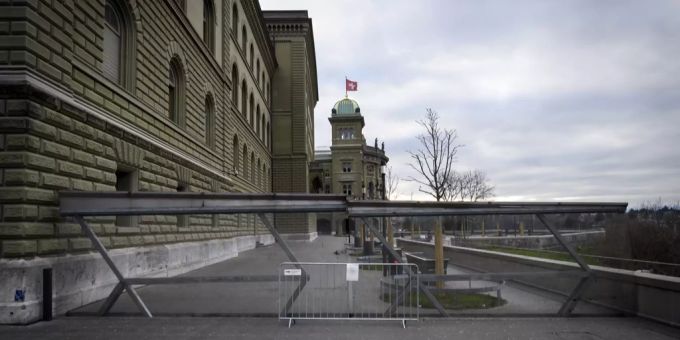 Auf Grund der schwierigen Situation rund um das Coronavirus bleibt die Bundesterrasse der Sperrstunde entsprechend geschlossen. bundesterrasse coronavirus