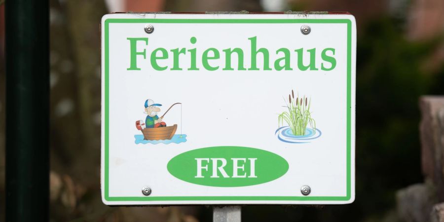 Vermieter und Vermieterinnen von Ferienimmobilien in Deutschland rechnen trotz stark gestiegener Energiepreise auch in diesem Jahr mit guten Geschäften.