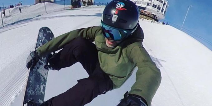 «Risiko» - SRF-Honegger verletzt sich bei Snowboard-Stunt