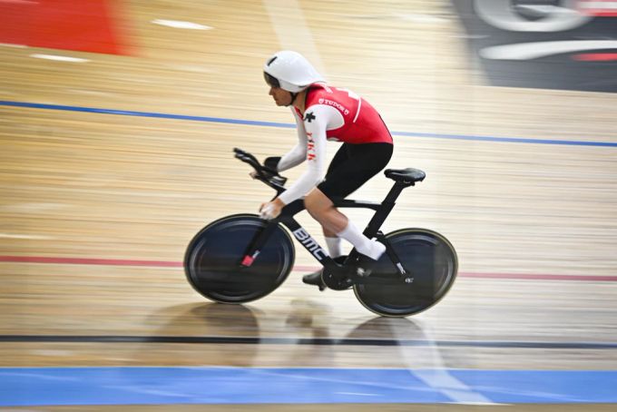 Noah Bögli gibt im Tissot Velodrome seine Premiere auf diesem Niveau. Tissot Velodrome