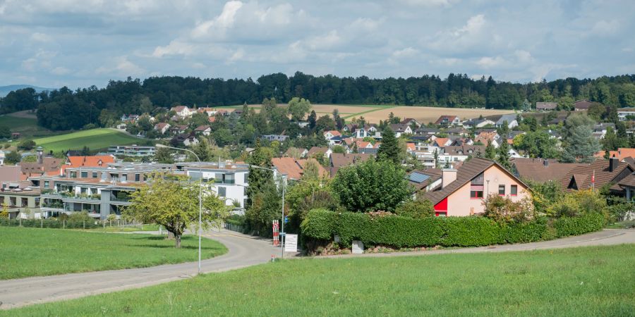 Die Gemeinde Winkel im Zürcher Unterland. - Region Bülach