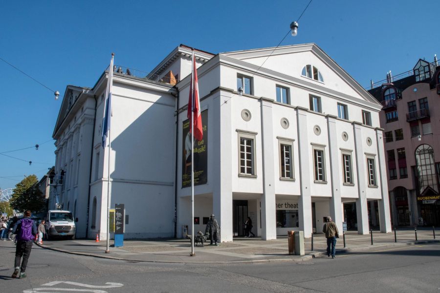 Das Luzerner Theater an der Bahnhofstrasse in der Stadt Luzern.