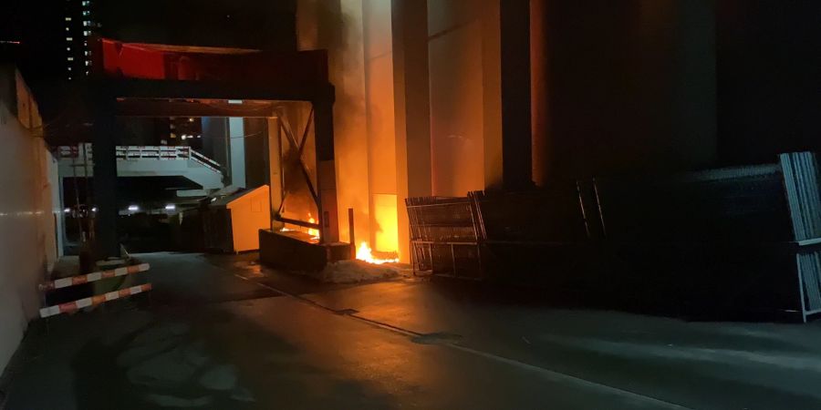 St.Gallen: Mobile WCs in Brand geraten
