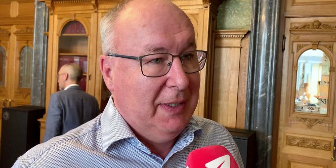 Pierre-Yves Maillard findet: Nur durch eine Mobilisierung kann die Lohndiskriminierung bekämpft werden. sgb