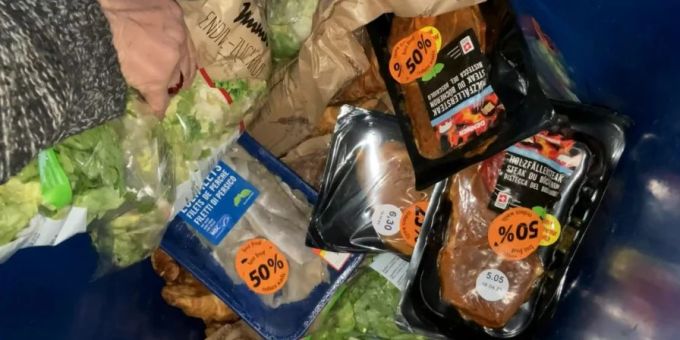 «Eine Schweinerei» - So viele Lebensmittel werfen Detailhändler weg