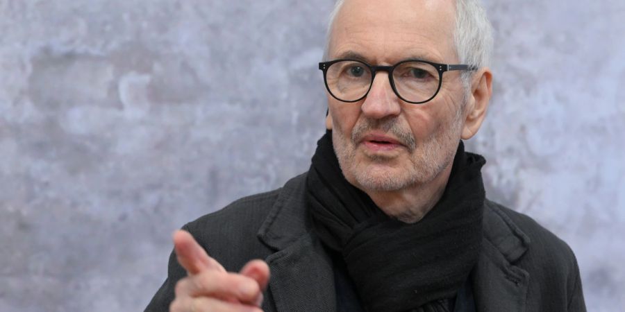 Eugen Ruge legt mit «Pompeji» einen Roman vor, der auch Fragen an die Gegenwart stellt.