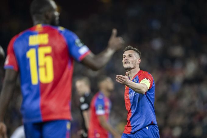 Muss der FCB in Nizza ohne seine Fans auskommen? fcb
