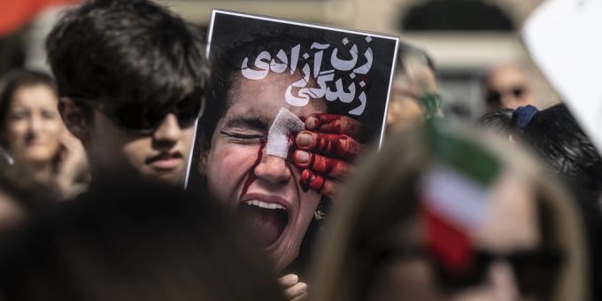 Proteste gegen Hinrichtungen im Iran. Proteste in Deutschland gegen Hinrichtungen im Iran.